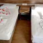 Ozukara 1 Hotel *