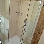 Ozukara 1 Hotel *
