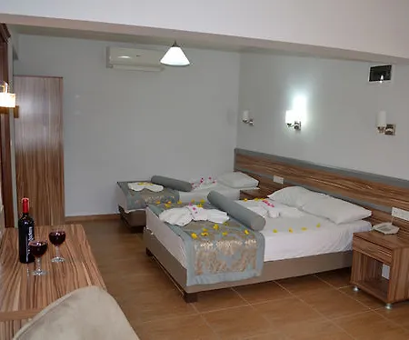 Ozukara 1 Apart Hotell *